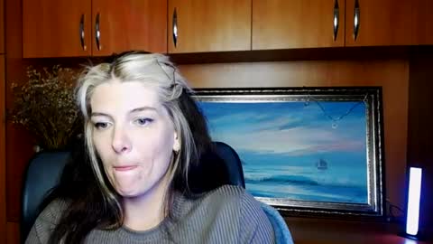 Vanessa online show from August 13, 7:50 pm