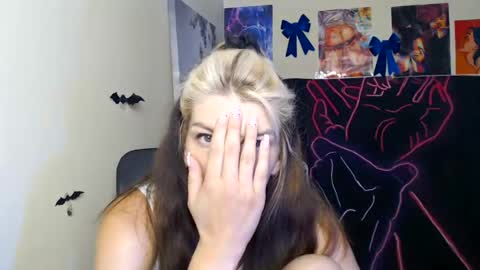 Vanessa online show from August 14, 8:23 pm