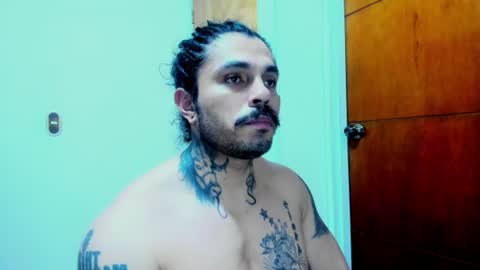 vanvelckan_ online show from July 19, 2:57 am