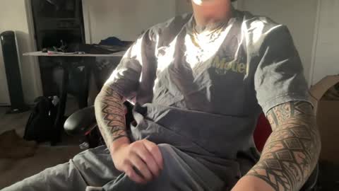 vanzlyy839243 online show from July 25, 2:04 am