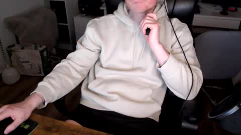 Vaslo online show from April 4, 5:53 pm