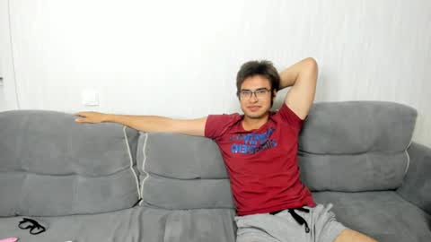 Vea online show from August 5, 9:46 pm