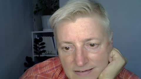 vea_motty online show from July 26, 6:24 pm