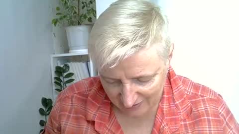 vea_motty online show from July 28, 10:43 am