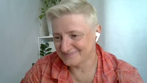 vea_motty online show from July 28, 12:55 pm