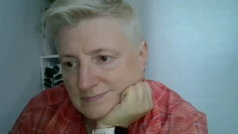 vea_motty online show from July 28, 4:24 pm