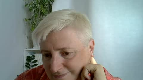 vea_motty online show from July 31, 12:44 pm