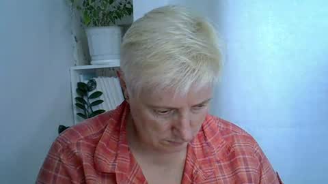 vea_motty online show from July 31, 1:50 pm