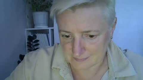 vea_motty online show from August 1, 5:52 pm