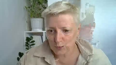 vea_motty online show from August 2, 1:18 pm