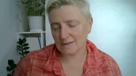 vea_motty online show from August 16, 1:26 pm
