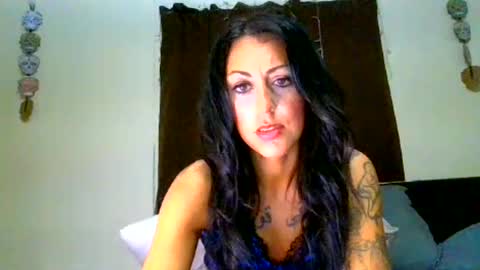 vee2345 online show from August 15, 5:22 am