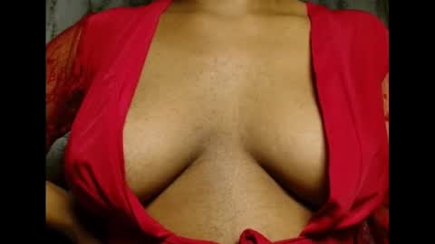 vee62 online show from August 1, 11:00 pm