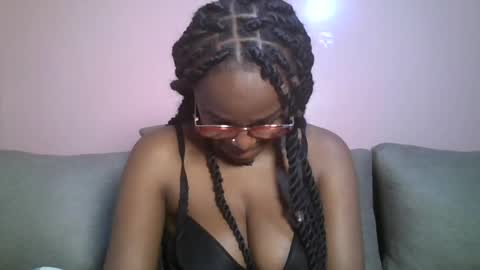 vee_quest online show from August 2, 4:08 am