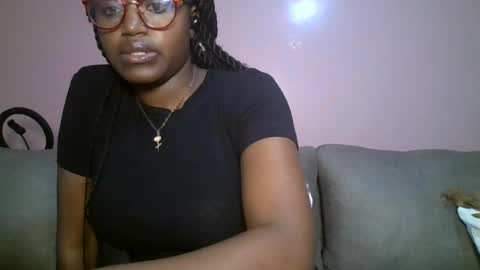 vee_quest online show from August 4, 12:51 am