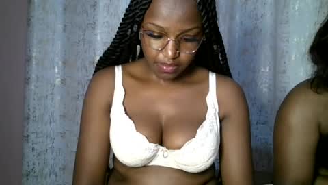vee_quest online show from August 11, 10:34 pm