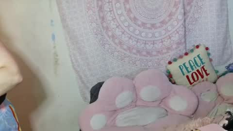 Veronica Lehane online show from August 2, 12:17 am