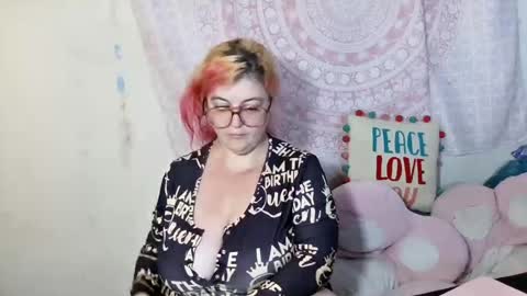 Veronica Lehane online show from August 9, 3:57 pm