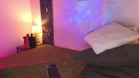 veesimons_dh online show from August 5, 11:03 pm