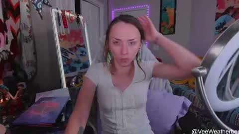 Violet Weatherbee online show from July 27, 9:53 pm