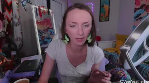 Violet Weatherbee online show from July 27, 10:59 pm