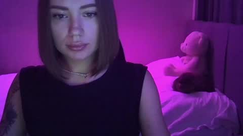 velour_myst online show from July 24, 2:20 pm