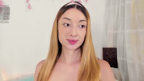 velvet_00 online show from July 31, 1:50 pm