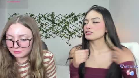Sophi  online show from April 23, 1:31 am