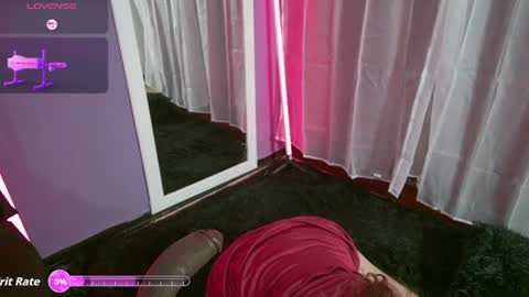 Isabella  online show from August 10, 3:35 pm