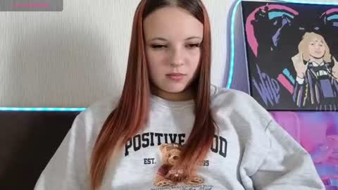velvet_flamee online show from September 9, 2:14 pm