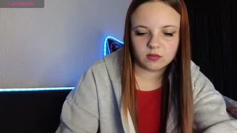 velvet_flamee online show from September 10, 6:18 pm