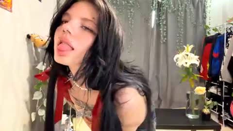 Alice online show from August 10, 10:55 pm