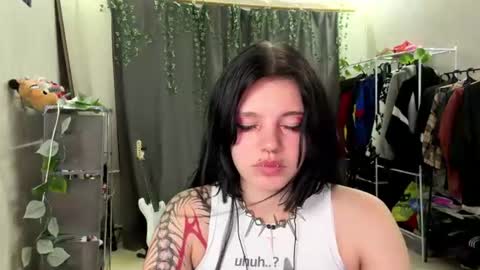 Alice online show from August 13, 7:50 pm
