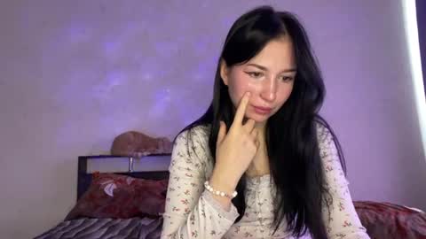 velvet_secret online show from August 15, 12:31 pm