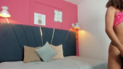 velvet_sex23 online show from August 15, 5:06 pm