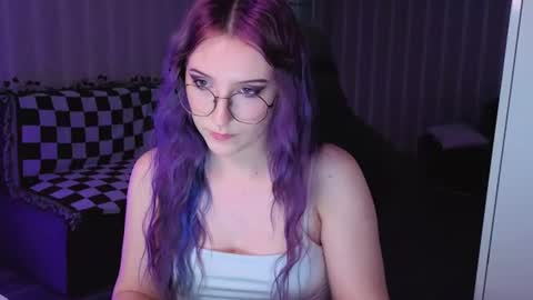 Violet online show from July 15, 3:57 pm