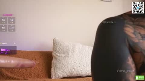 Velvet Vicex online show from August 1, 8:04 pm