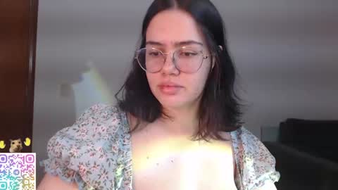 Crystal online show from July 23, 2:03 am