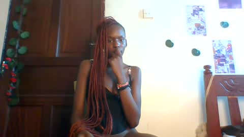 velvetdesiree online show from June 28, 7:00 am