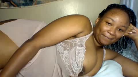 Prettie diva online show from July 19, 3:36 pm