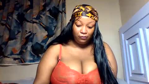 Prettie diva online show from August 15, 2:43 pm