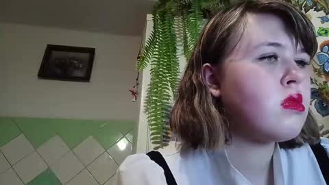 Doris online show from May 14, 10:20 pm