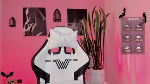Jess online show from July 23, 5:21 am