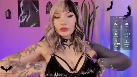 Jess online show from August 4, 5:26 am
