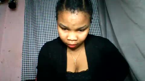 velyssa online show from August 7, 4:18 pm