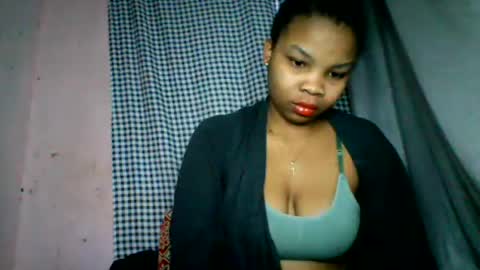 velyssa online show from August 9, 4:24 am