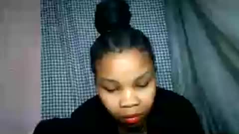 velyssa online show from August 13, 2:31 pm