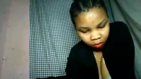 velyssa online show from August 13, 3:48 pm