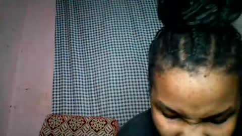 velyssa online show from August 14, 9:51 pm