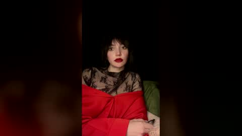 venom_goddess online show from May 7, 8:43 pm